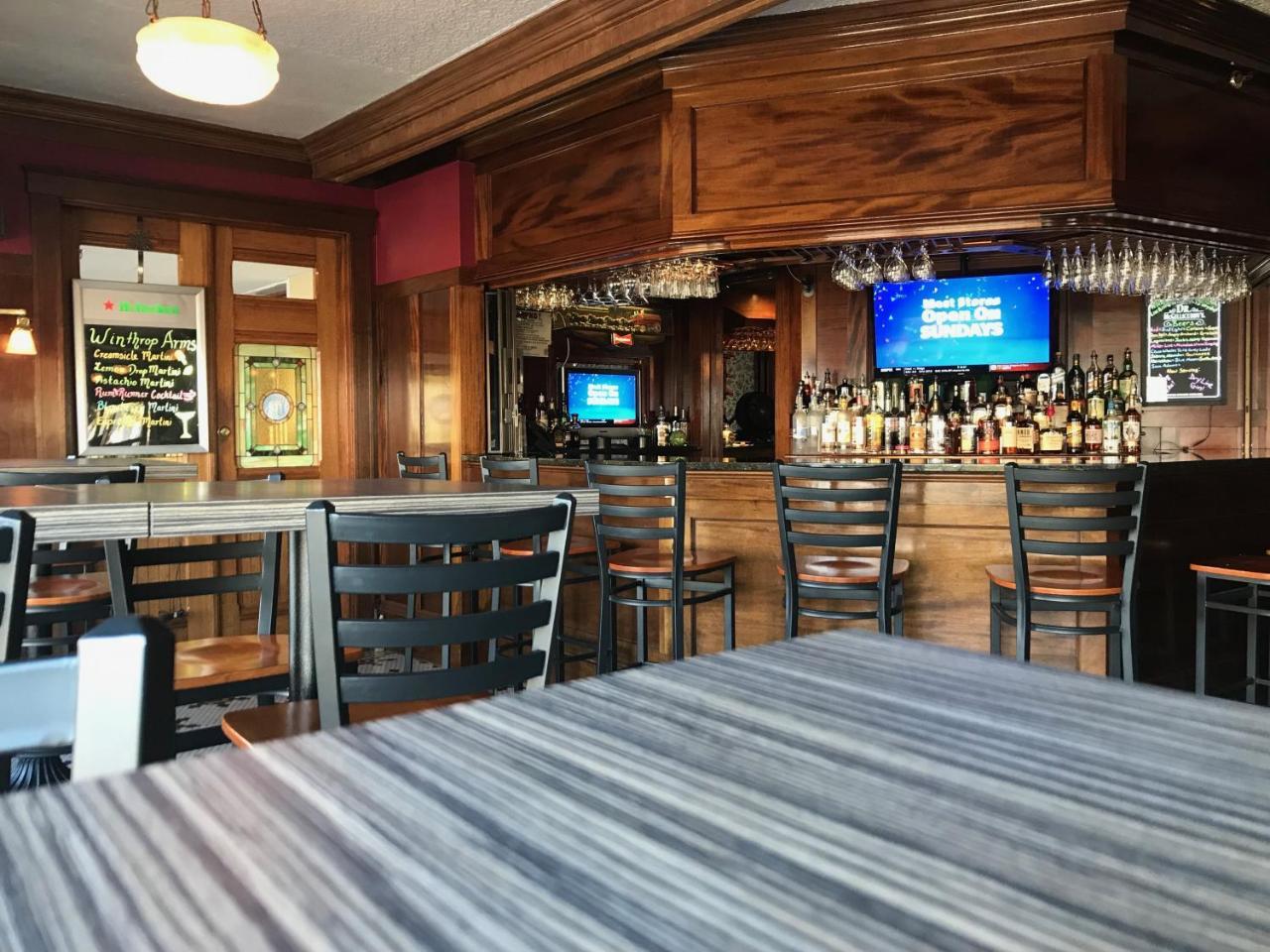 Winthrop Arms Hotel Restaurant Logan Airport Kültér fotó